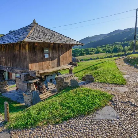 A Casoa Ii * Santa Eulalia de Oscos